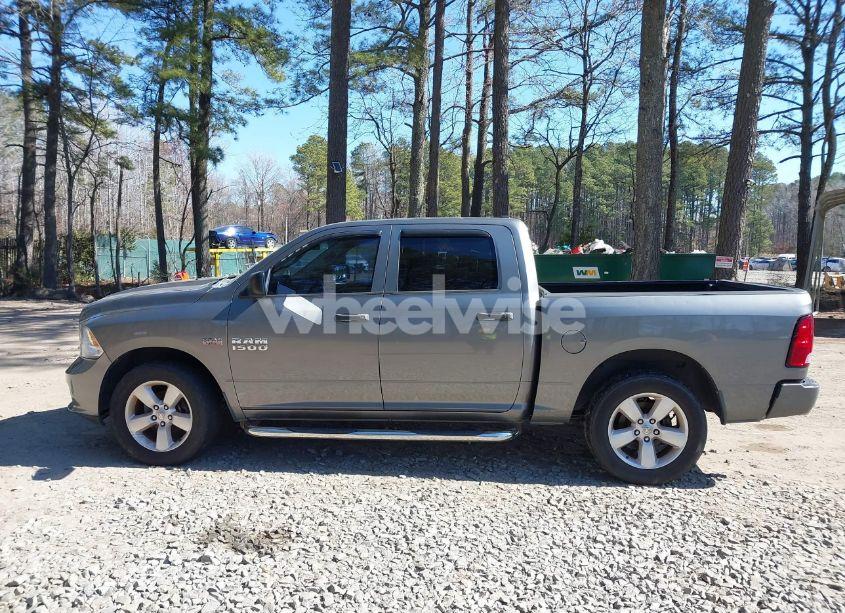 Photo 14 of 2013 Ram 1500 EXPRESS (VIN 1C6RR6KT0DS644445)