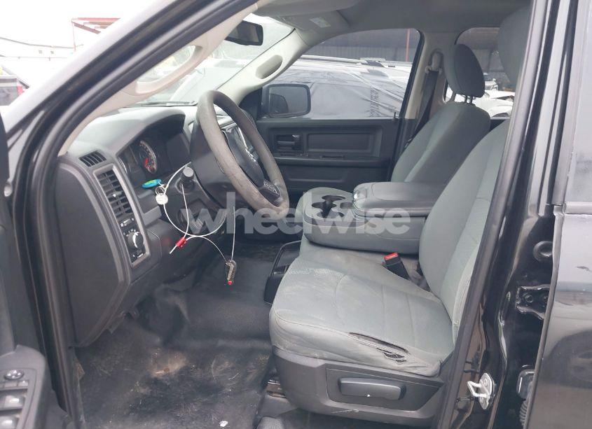 Photo 17 of 2018 Ram 1500 TRADESMAN 4X2 5'7 BOX (VIN 1C6RR6KT0JS295248)