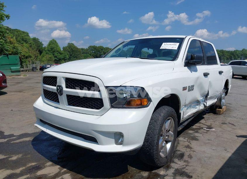 Photo 2 of 2013 Ram 1500 EXPRESS (VIN 1C6RR6KT1DS532365)