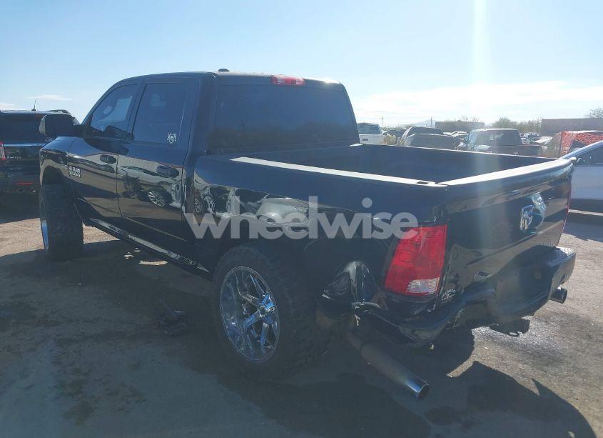Photo 3 of 2015 Ram 1500 EXPRESS (VIN 1C6RR6KT1FS517948)