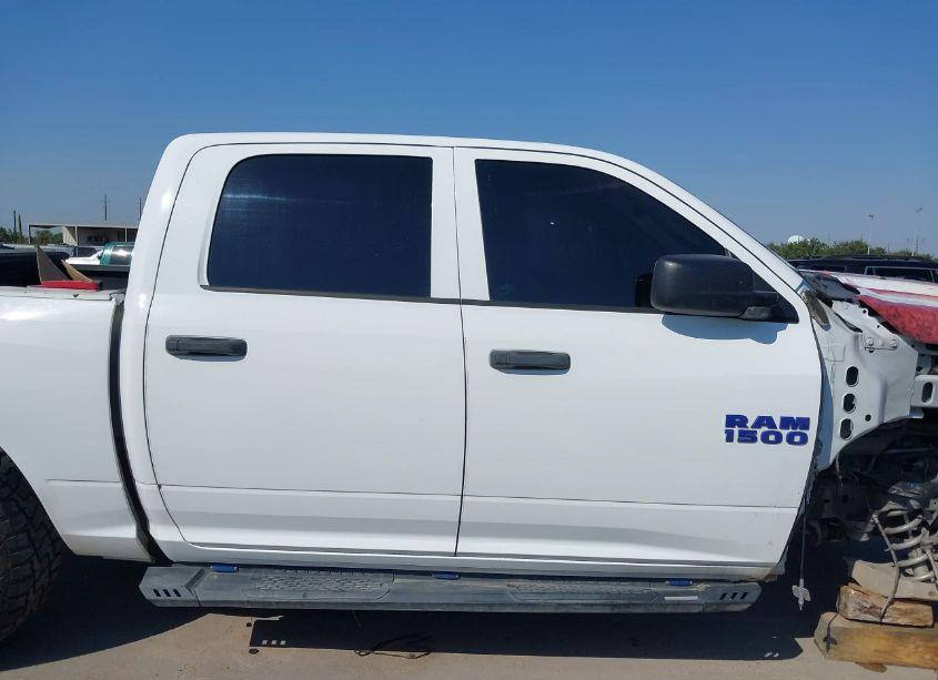 Photo 14 of 2018 Ram 1500 EXPRESS 4X2 5'7 BOX (VIN 1C6RR6KT1JS350158)