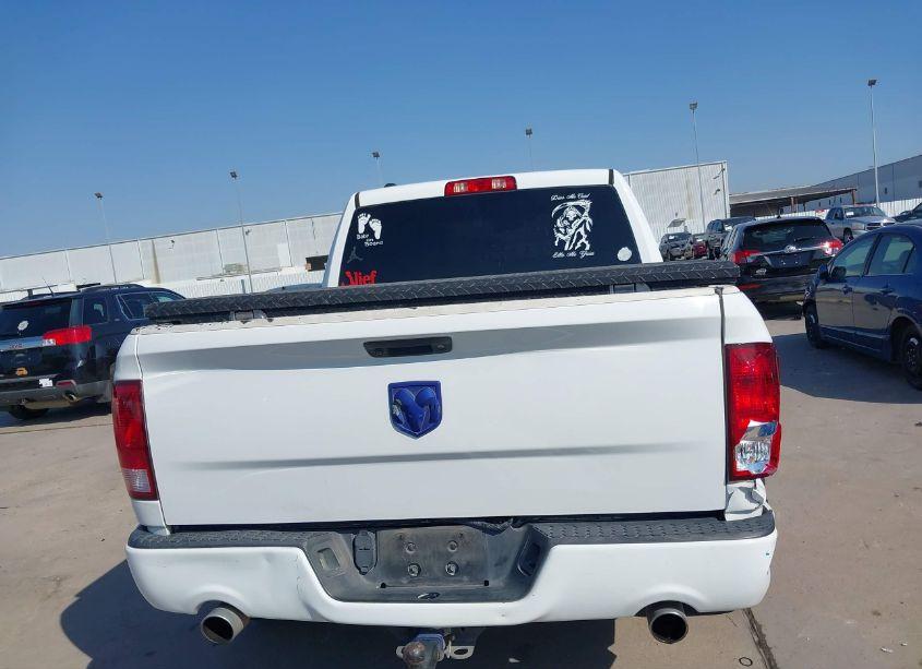 Photo 17 of 2018 Ram 1500 EXPRESS 4X2 5'7 BOX (VIN 1C6RR6KT1JS350158)