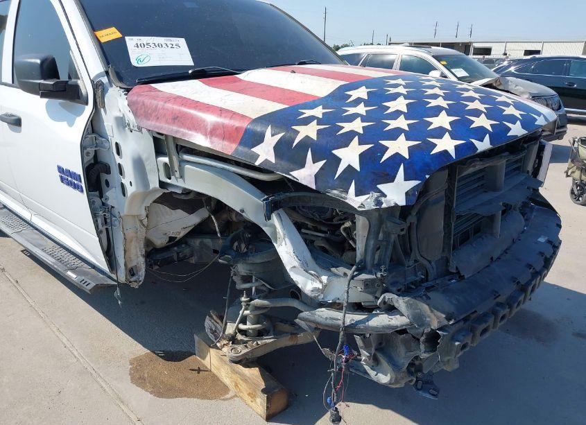 Photo 6 of 2018 Ram 1500 EXPRESS 4X2 5'7 BOX (VIN 1C6RR6KT1JS350158)