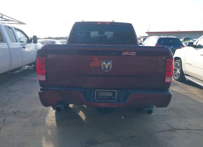 Photo 16 of 2016 Ram 1500 EXPRESS (VIN 1C6RR6KT2GS304797)