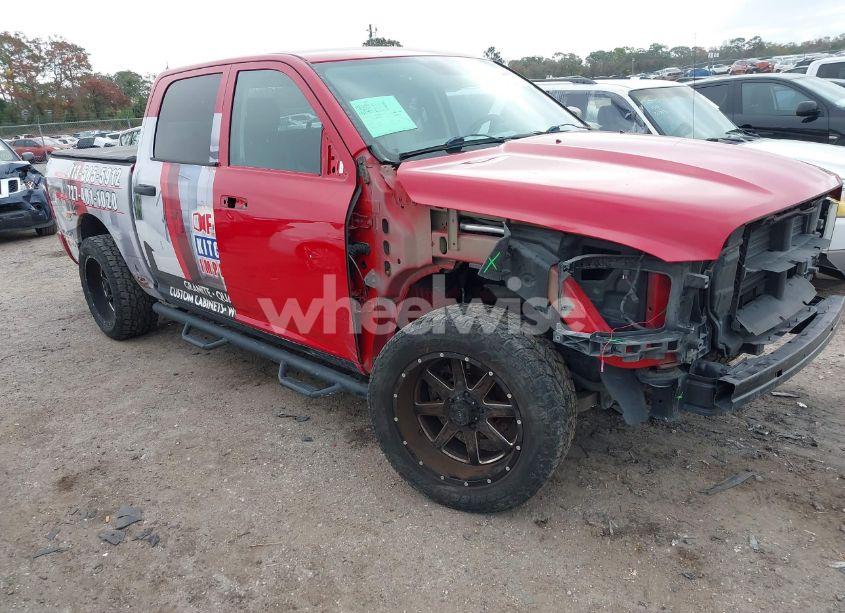 2015 Ram 1500 EXPRESS (VIN 1C6RR6KT3FS518146) main photo