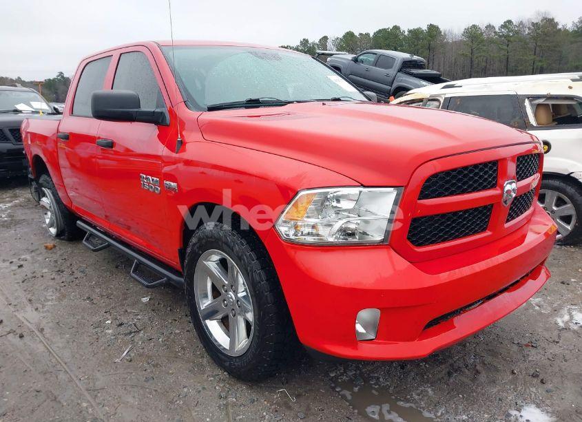 2015 Ram 1500 EXPRESS (VIN 1C6RR6KT3FS613158) main photo