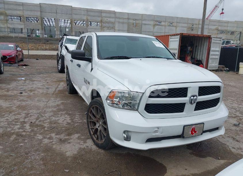 2015 Ram 1500 EXPRESS (VIN 1C6RR6KT3FS664126) main photo