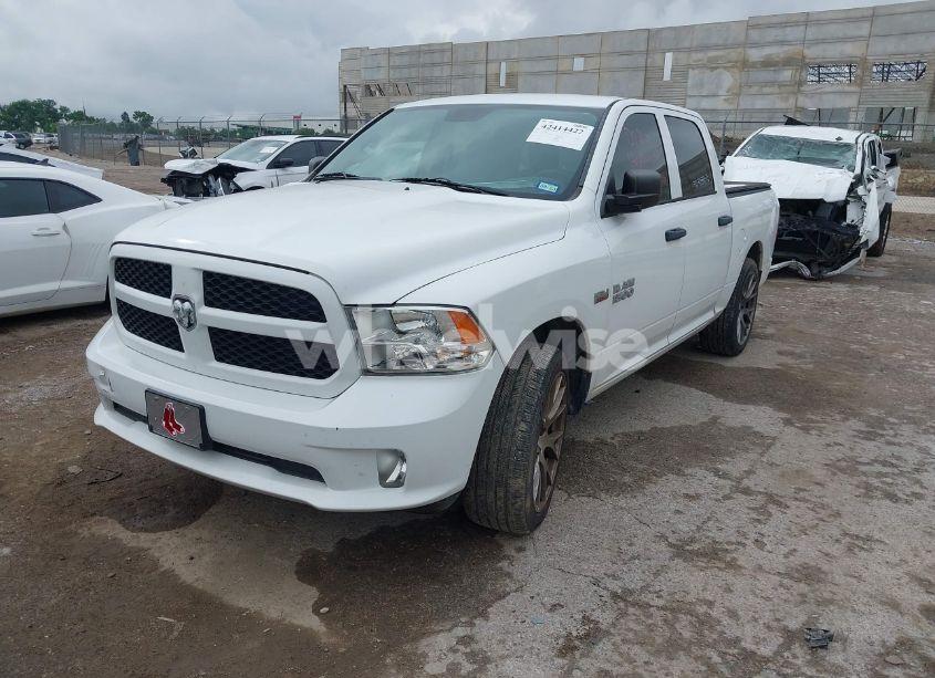 Photo 2 of 2015 Ram 1500 EXPRESS (VIN 1C6RR6KT3FS664126)