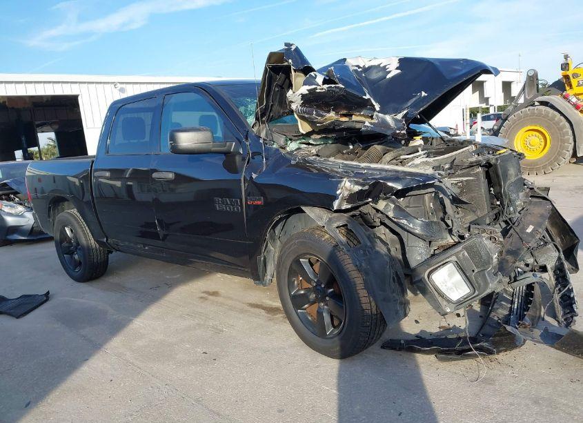 Photo 13 of 2018 Ram 1500 EXPRESS 4X2 5'7 BOX (VIN 1C6RR6KT6JS305152)