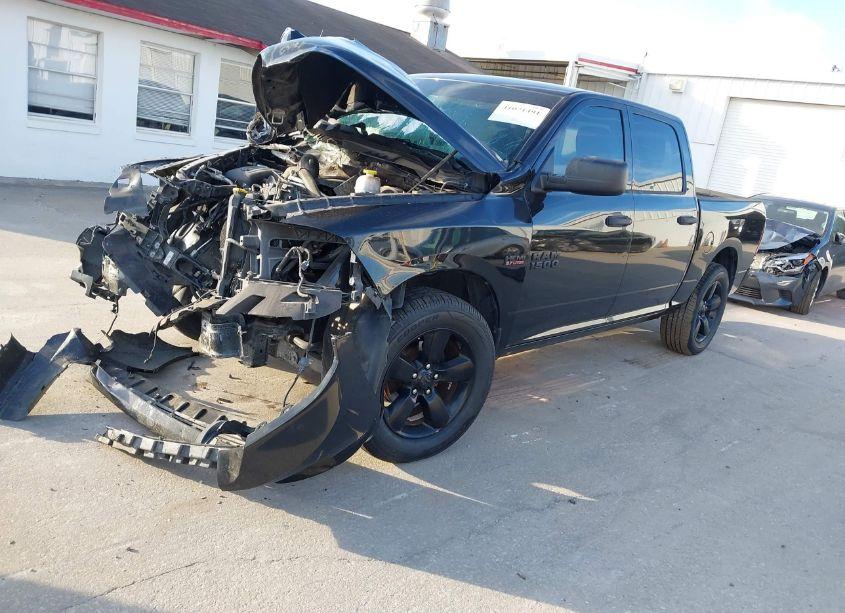 Photo 2 of 2018 Ram 1500 EXPRESS 4X2 5'7 BOX (VIN 1C6RR6KT6JS305152)