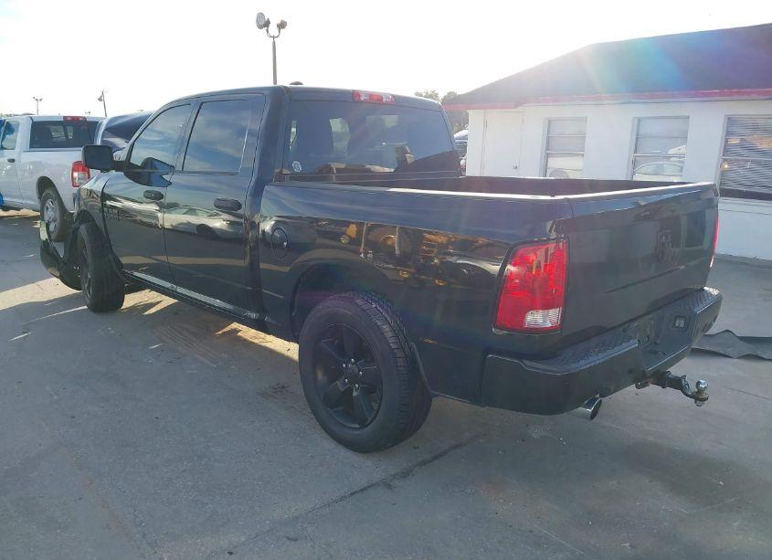 Photo 3 of 2018 Ram 1500 EXPRESS 4X2 5'7 BOX (VIN 1C6RR6KT6JS305152)