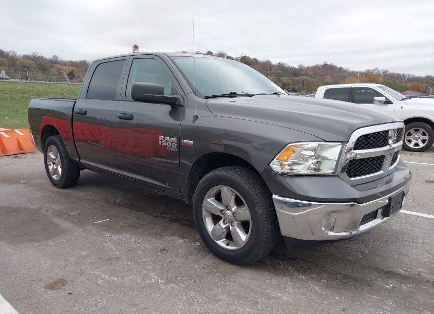 2019 Ram 1500 CLASSIC TRADESMAN 4X2 5'7 BOX (VIN 1C6RR6KT6KS562460) main photo