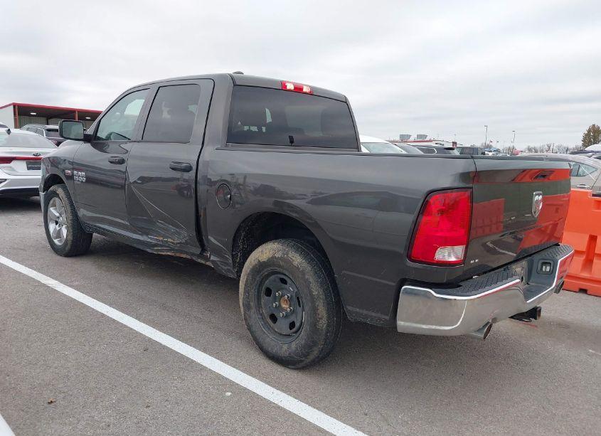 Photo 3 of 2019 Ram 1500 CLASSIC TRADESMAN 4X2 5'7 BOX (VIN 1C6RR6KT6KS562460)