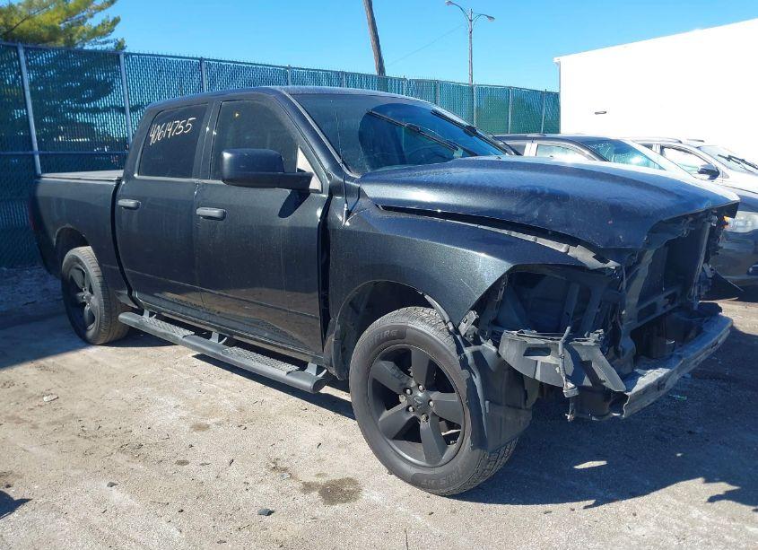 2015 Ram 1500 ST (VIN 1C6RR6KT7FS622770) main photo