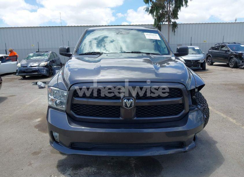 Photo 13 of 2018 Ram 1500 EXPRESS 4X2 5'7 BOX (VIN 1C6RR6KT7JS350875)