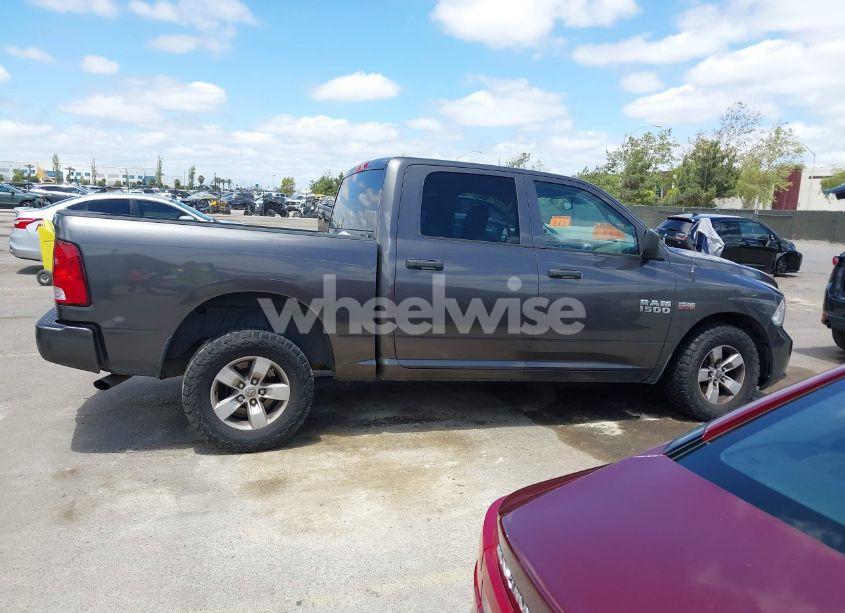 Photo 14 of 2018 Ram 1500 EXPRESS 4X2 5'7 BOX (VIN 1C6RR6KT7JS350875)