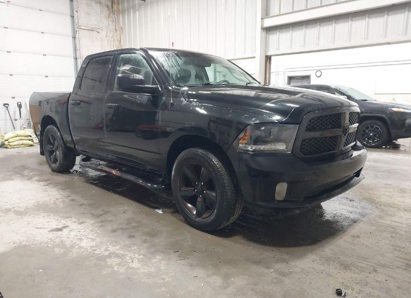 2015 Ram 1500 ST (VIN 1C6RR6KT8FS621014) main photo