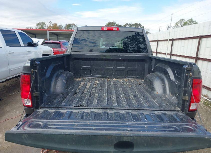 Photo 16 of 2017 Ram 1500 EXPRESS 4X2 5'7 BOX (VIN 1C6RR6KT9HS513519)