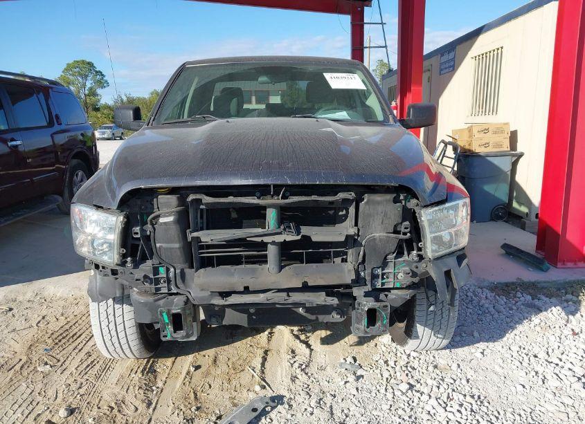 Photo 12 of 2018 Ram 1500 EXPRESS 4X2 5'7 BOX (VIN 1C6RR6KT9JS305386)