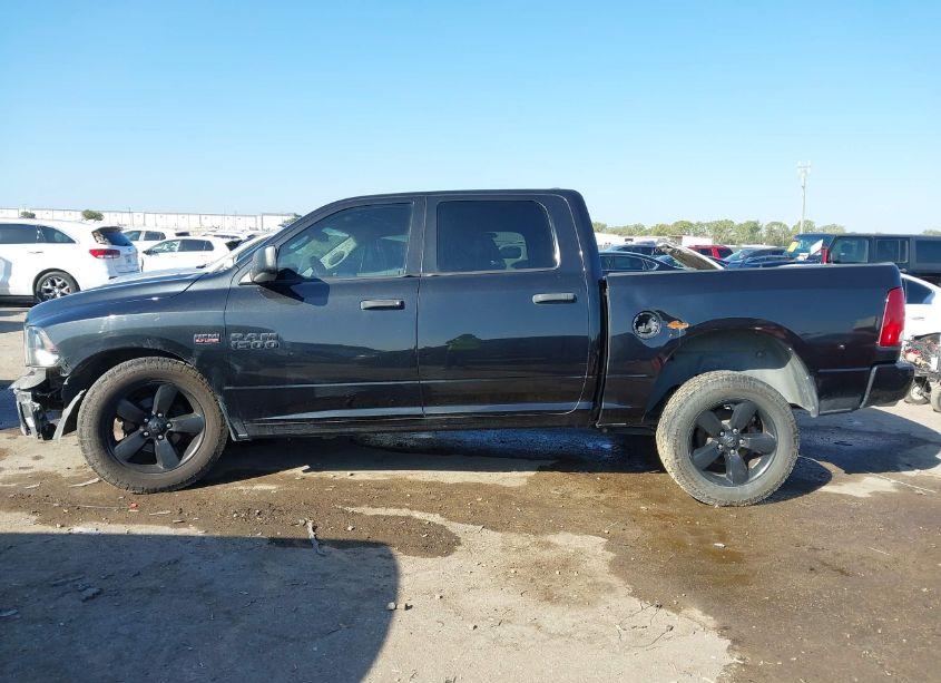 Photo 14 of 2017 Ram 1500 EXPRESS 4X2 5'7 BOX (VIN 1C6RR6KTXHS524058)