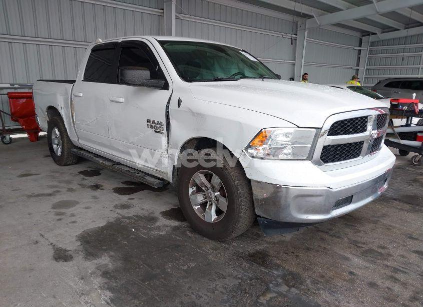 2021 Ram 1500 CLASSIC SLT 4X2 5'7 BOX (VIN 1C6RR6LG0MS533587) main photo