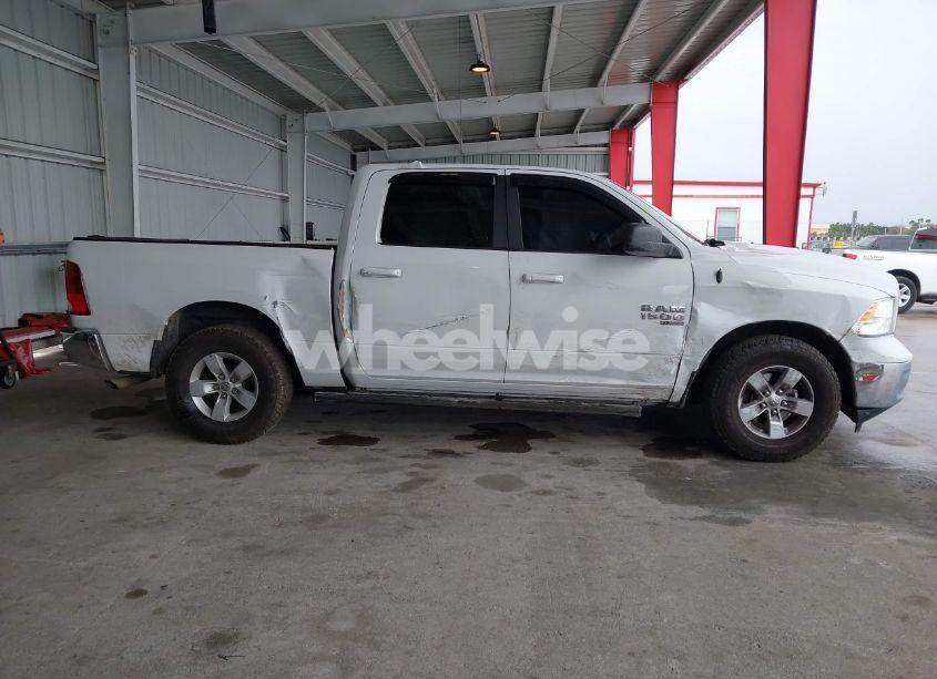 Photo 13 of 2021 Ram 1500 CLASSIC SLT 4X2 5'7 BOX (VIN 1C6RR6LG0MS533587)