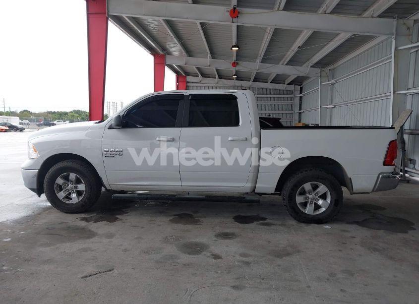 Photo 14 of 2021 Ram 1500 CLASSIC SLT 4X2 5'7 BOX (VIN 1C6RR6LG0MS533587)