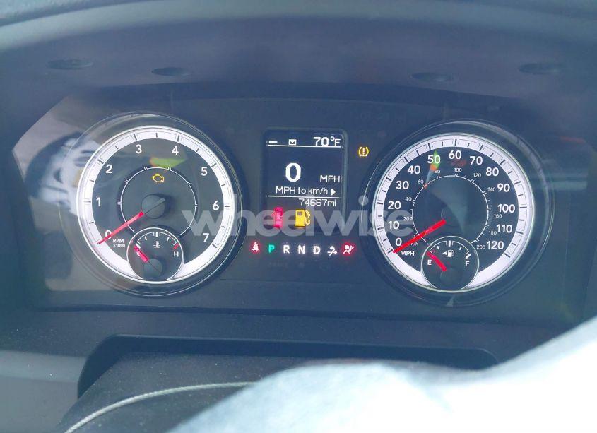 Photo 7 of 2021 Ram 1500 CLASSIC SLT 4X2 5'7 BOX (VIN 1C6RR6LG0MS533587)