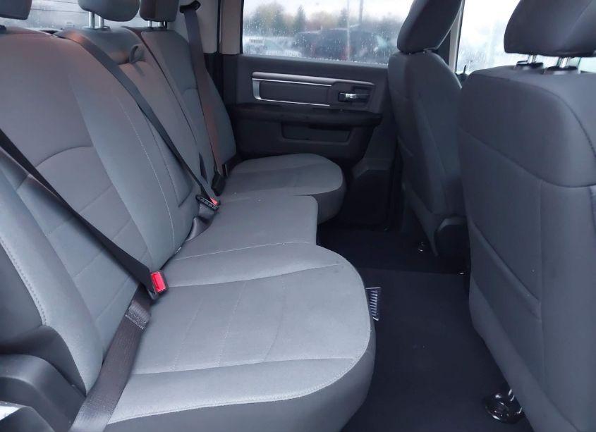 Photo 8 of 2022 Ram 1500 CLASSIC SLT 4X2 5'7 BOX (VIN 1C6RR6LG0NS198154)