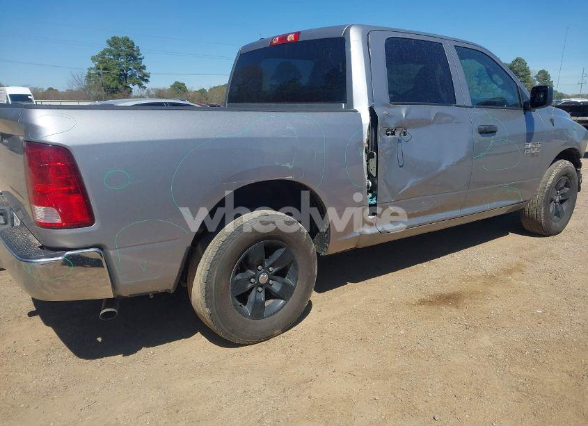 Photo 4 of 2022 Ram 1500 CLASSIC (VIN 1C6RR6LG0NS203367)