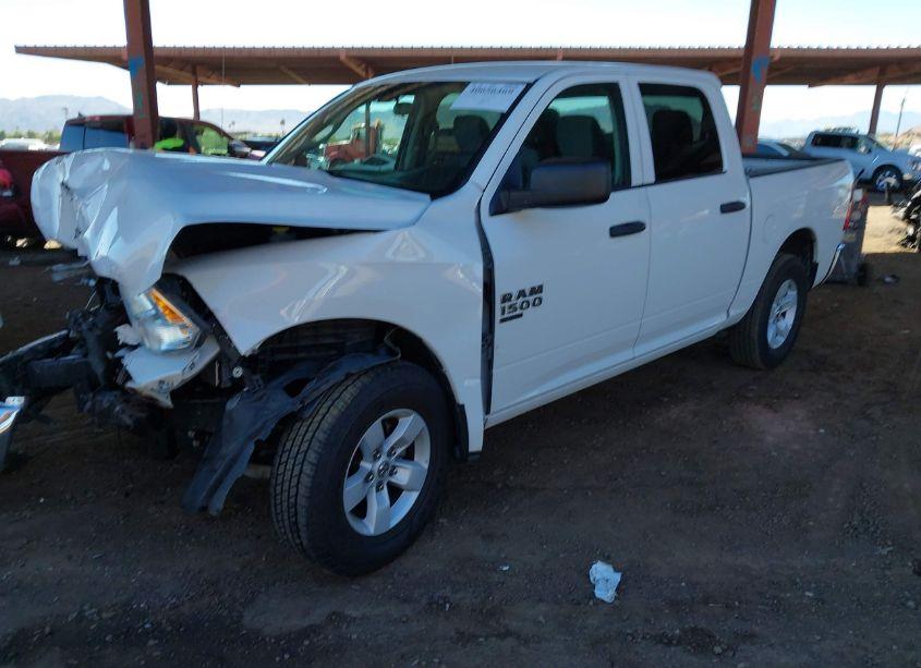 Photo 2 of 2022 Ram 1500 CLASSIC SLT 4X2 5'7 BOX (VIN 1C6RR6LG0NS234893)