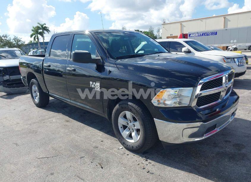 2022 Ram 1500 CLASSIC (VIN 1C6RR6LG2NS249301) main photo
