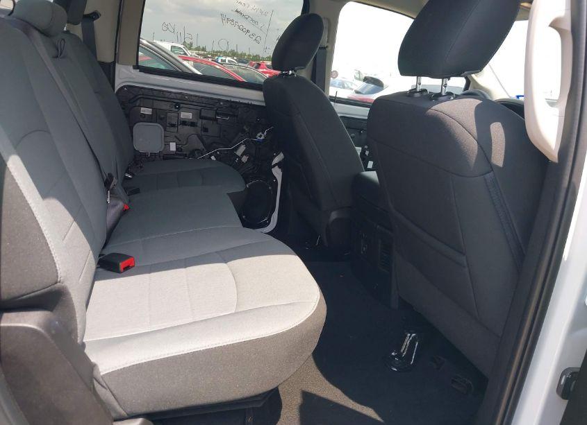 Photo 8 of 2023 Ram 1500 CLASSIC SLT 4X2 5'7" BOX (VIN 1C6RR6LG2PS541999)