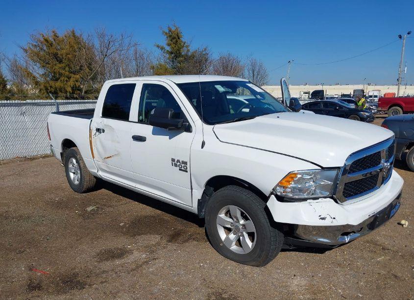 2022 Ram 1500 CLASSIC (VIN 1C6RR6LG3NS192641) main photo