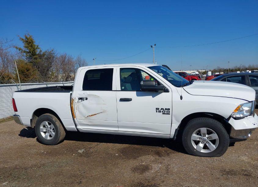 Photo 13 of 2022 Ram 1500 CLASSIC (VIN 1C6RR6LG3NS192641)