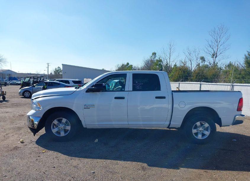 Photo 14 of 2022 Ram 1500 CLASSIC (VIN 1C6RR6LG3NS192641)