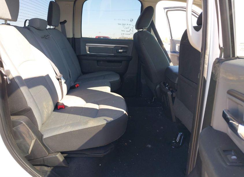 Photo 8 of 2022 Ram 1500 CLASSIC (VIN 1C6RR6LG3NS192641)