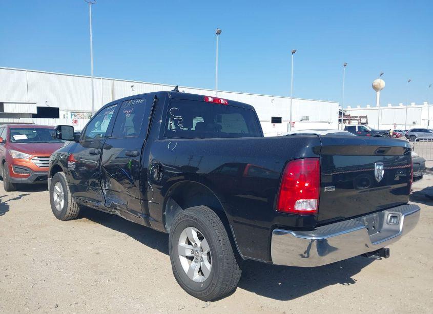 Photo 3 of 2023 Ram 1500 CLASSIC SLT 4X2 5'7 BOX (VIN 1C6RR6LG3PS518697)