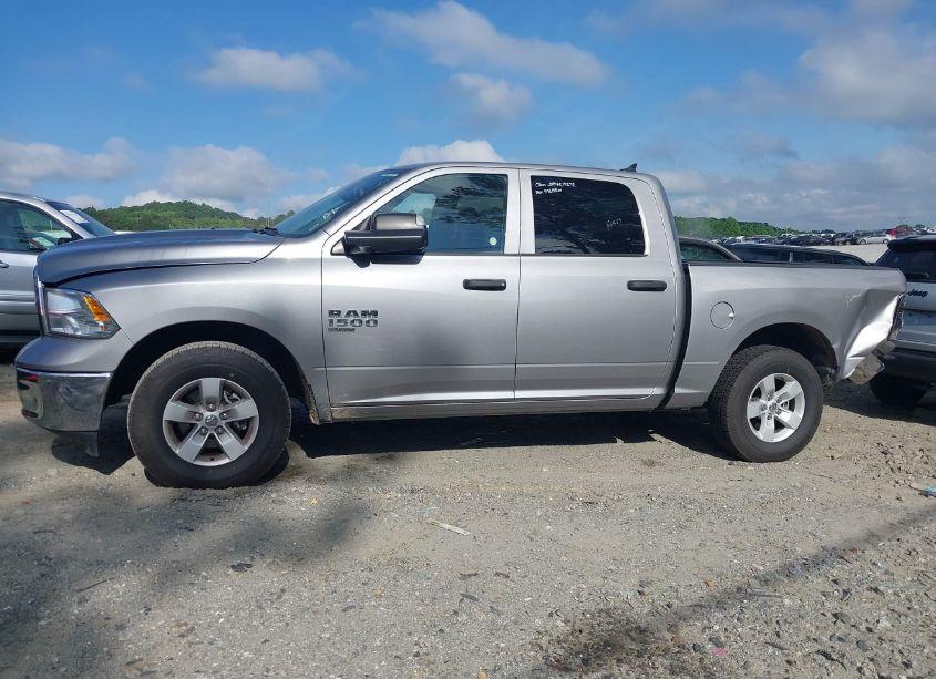 Photo 14 of 2023 Ram 1500 CLASSIC SLT 4X2 5'7 BOX (VIN 1C6RR6LG3PS589365)