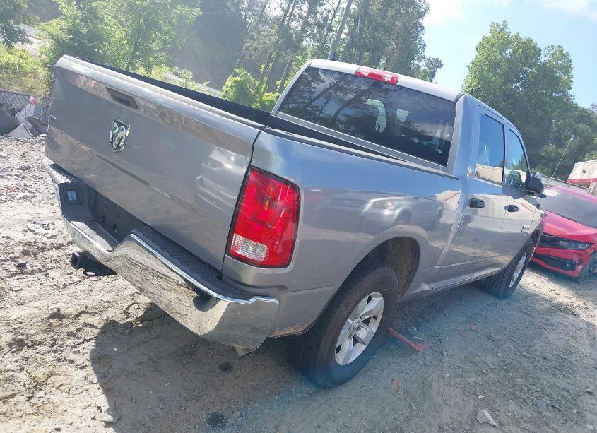 Photo 4 of 2023 Ram 1500 CLASSIC SLT 4X2 5'7 BOX (VIN 1C6RR6LG3PS589365)