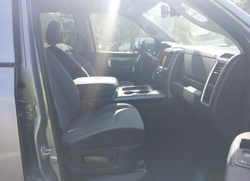 Photo 5 of 2023 Ram 1500 CLASSIC SLT 4X2 5'7 BOX (VIN 1C6RR6LG3PS589365)