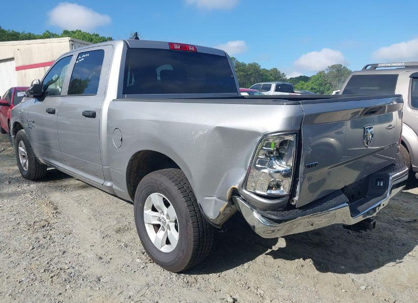 Photo 6 of 2023 Ram 1500 CLASSIC SLT 4X2 5'7 BOX (VIN 1C6RR6LG3PS589365)