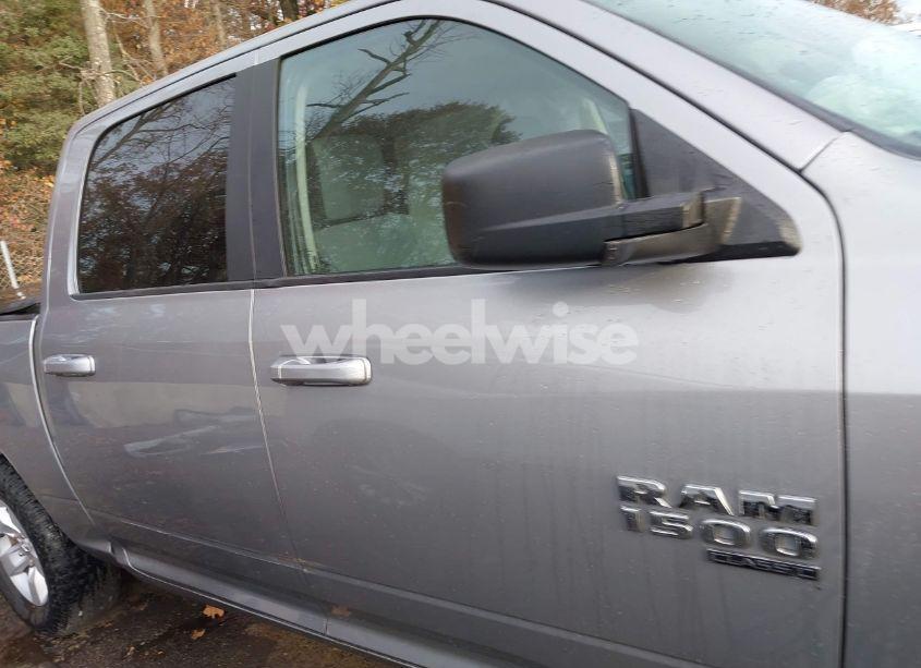 Photo 13 of 2021 Ram 1500 CLASSIC SLT 4X2 5'7 BOX (VIN 1C6RR6LG4MS530160)