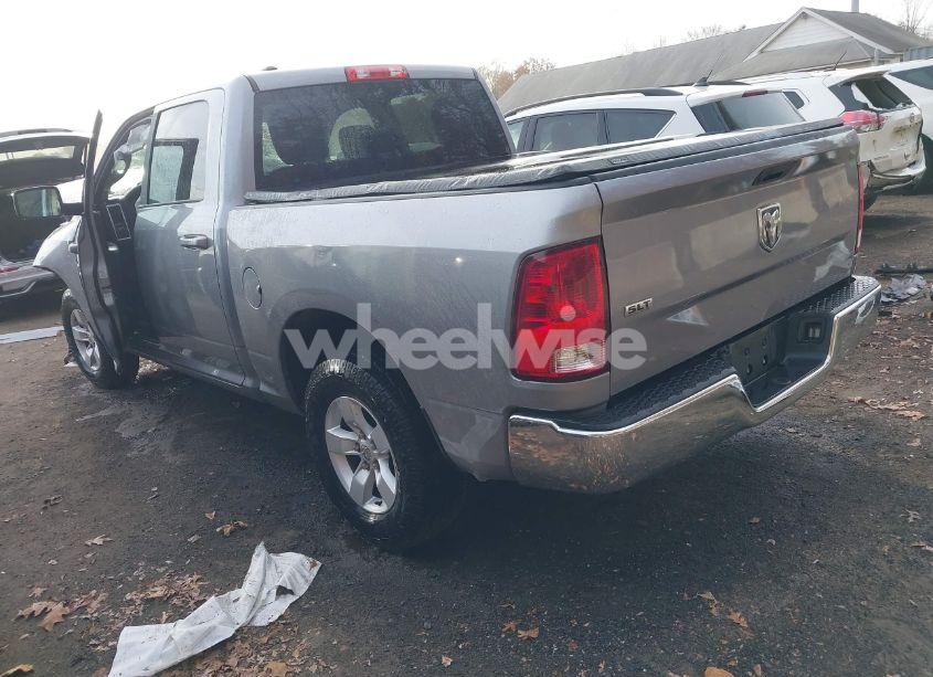 Photo 3 of 2021 Ram 1500 CLASSIC SLT 4X2 5'7 BOX (VIN 1C6RR6LG4MS530160)