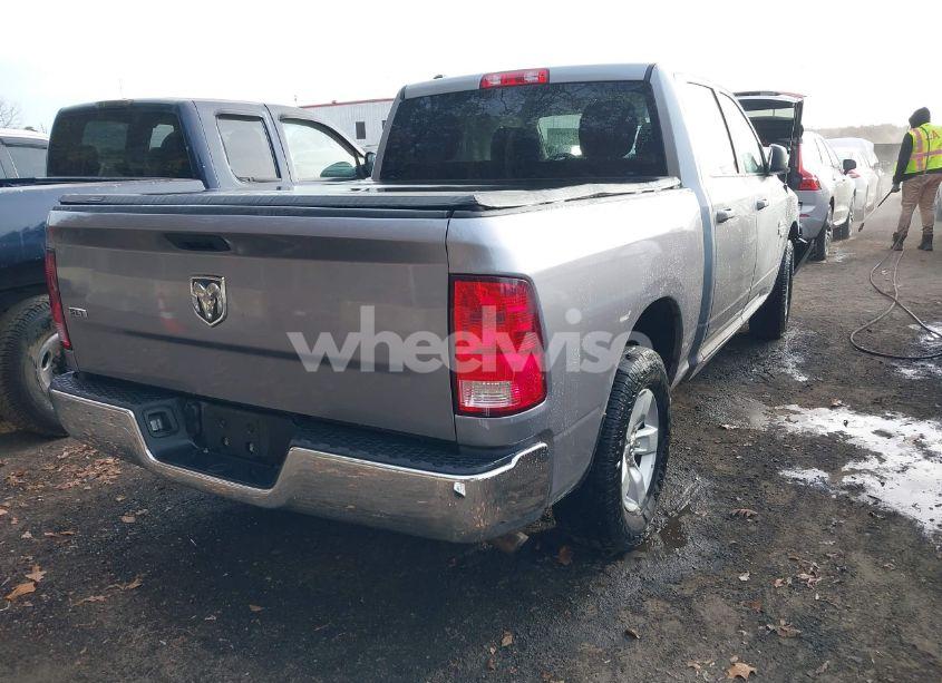 Photo 4 of 2021 Ram 1500 CLASSIC SLT 4X2 5'7 BOX (VIN 1C6RR6LG4MS530160)