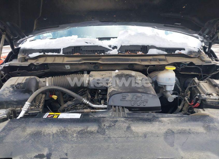 Photo 10 of 2022 Ram 1500 CLASSIC SLT 4X2 5'7 BOX (VIN 1C6RR6LG4NS198545)