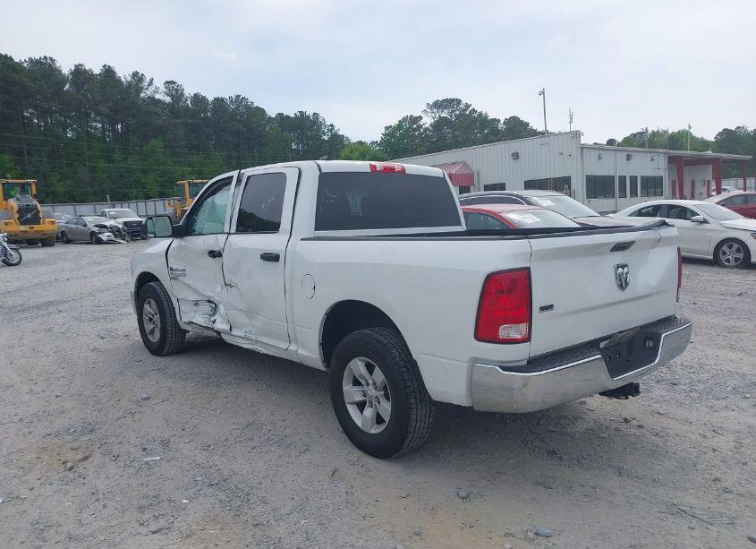 Photo 3 of 2022 Ram 1500 CLASSIC SLT 4X2 5'7 BOX (VIN 1C6RR6LG5NS235084)