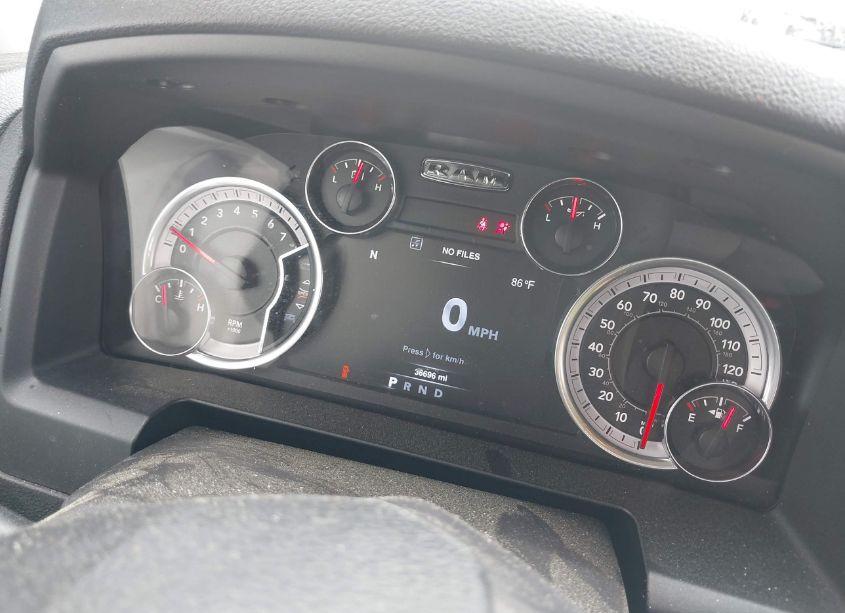 Photo 7 of 2022 Ram 1500 CLASSIC SLT 4X2 5'7 BOX (VIN 1C6RR6LG5NS235084)