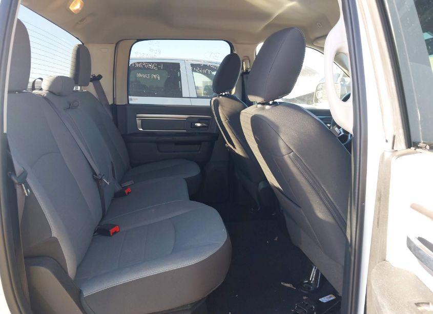 Photo 8 of 2023 Ram 1500 CLASSIC (VIN 1C6RR6LG5PS518880)