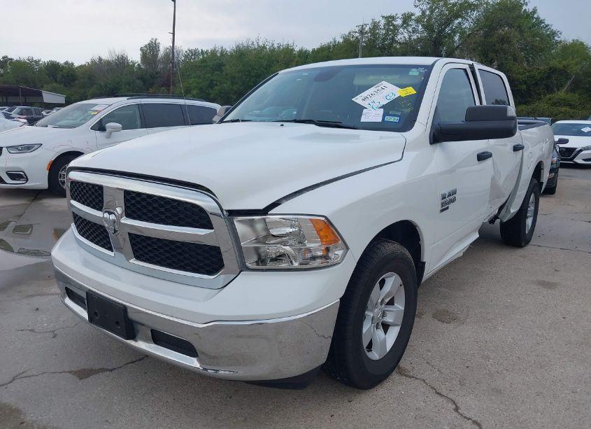 Photo 2 of 2023 Ram 1500 CLASSIC SLT 4X2 5'7 BOX (VIN 1C6RR6LG7PS518573)